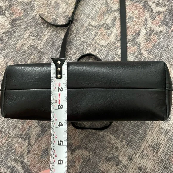 Madewell Crossbody Tote - Black Leather - Picture 10 of 11